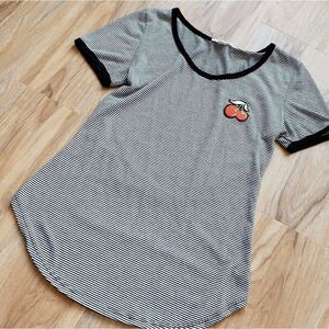 🔺️Rolla Coster Black & White Striped Short Sleeve Top w/Cherry Applique Small